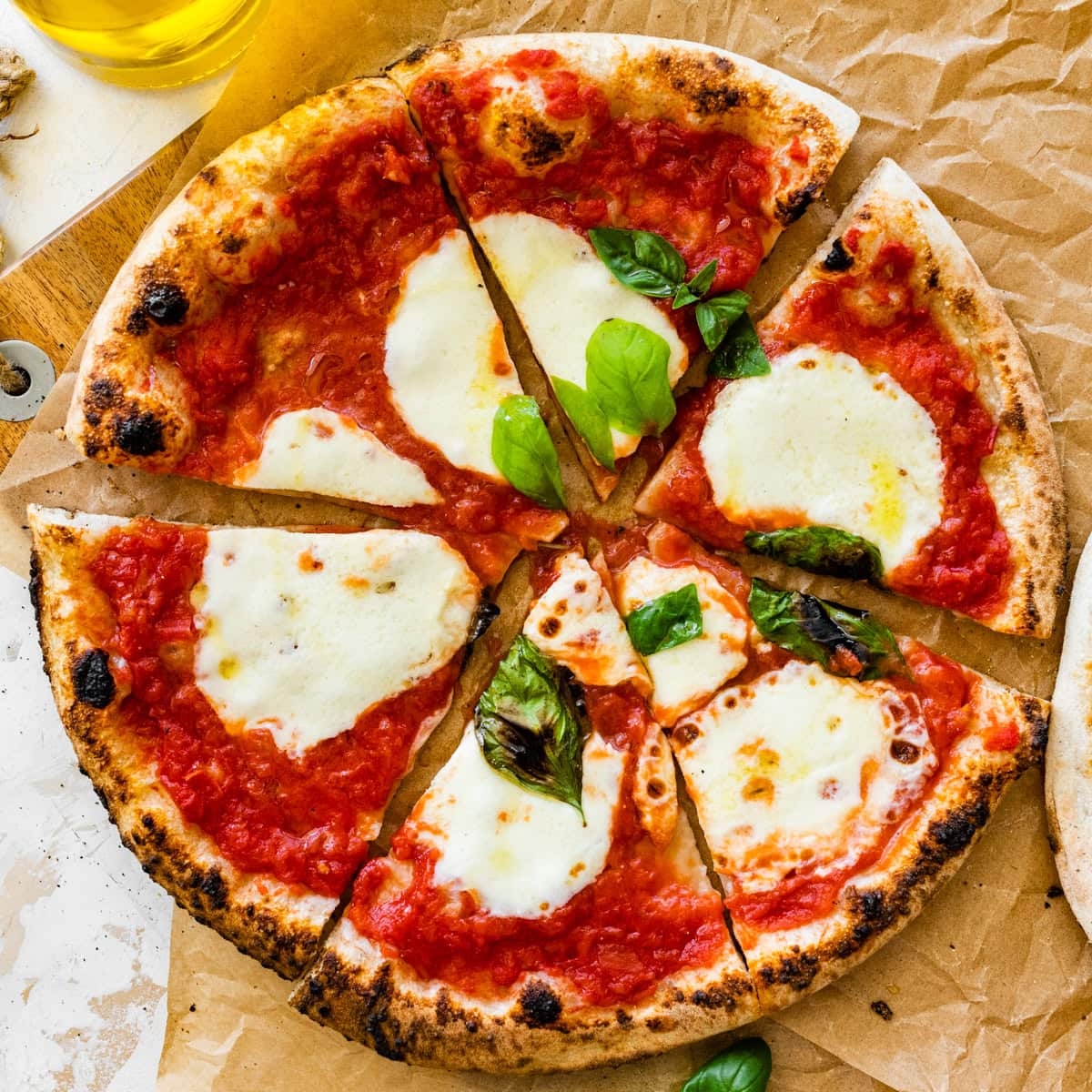 Neapolitan Pizza Margherita